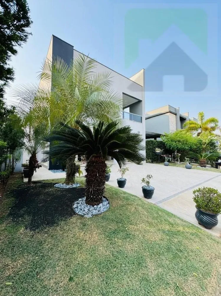 Sobrado, 4 quartos, 300 m² - Foto 1