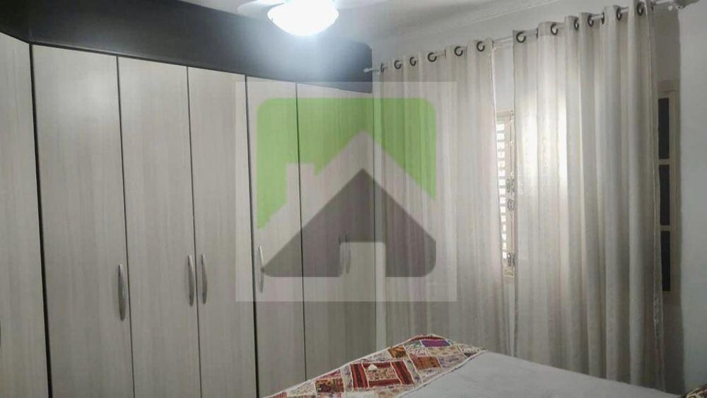 Casa à venda com 3 quartos, 208m² - Foto 16