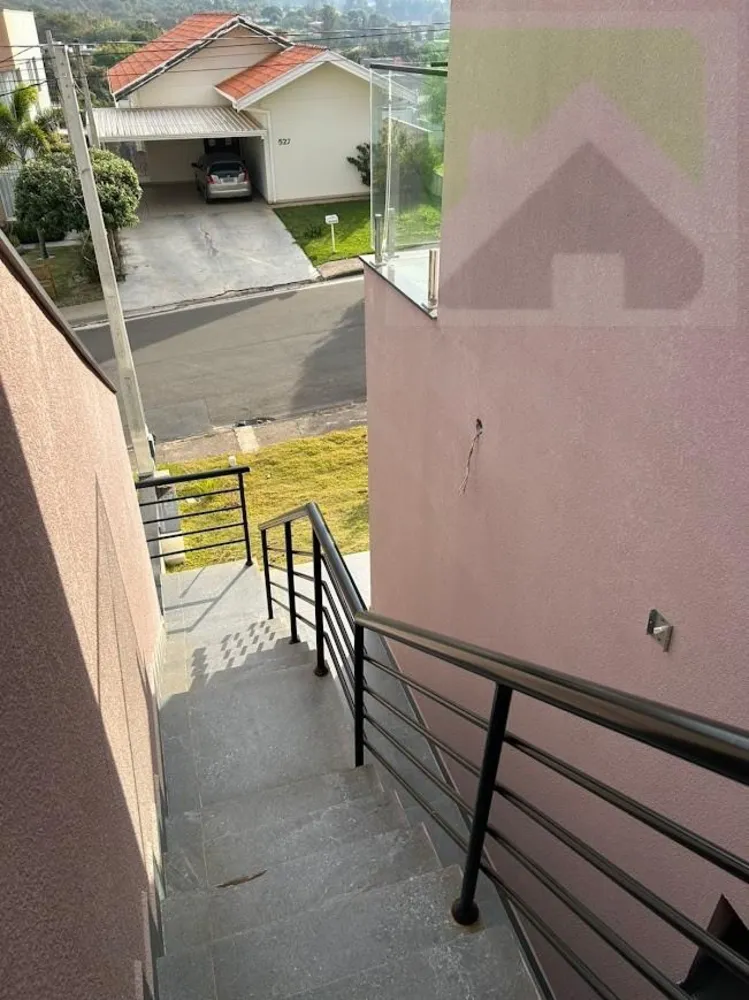 Sobrado, 4 quartos, 209 m² - Foto 1