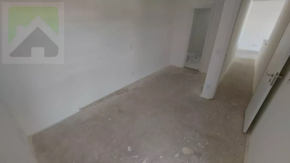 Apartamento à venda com 2 quartos, 82m² - Foto 3