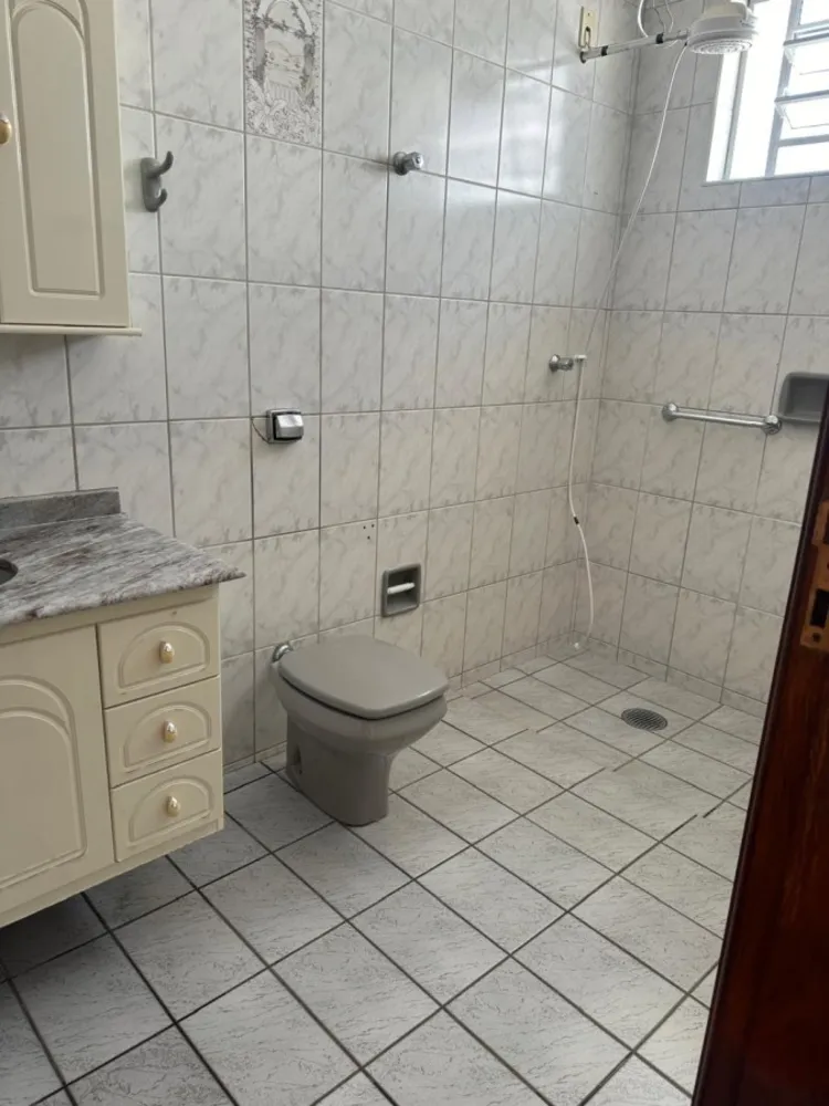 Casa, 4 quartos, 268 m² - Foto 17