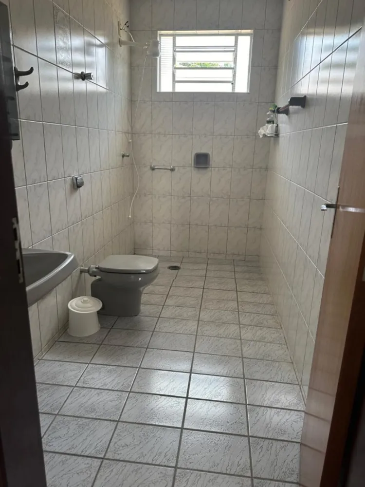 Casa, 4 quartos, 268 m² - Foto 3