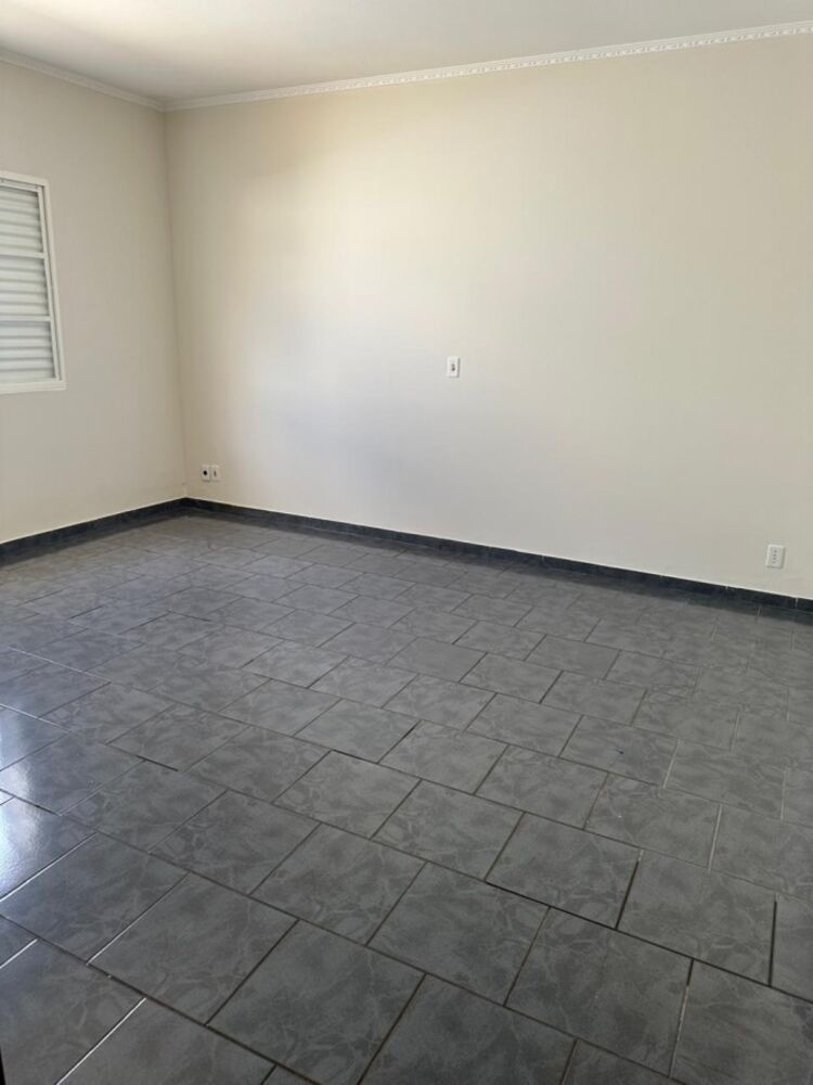 Casa, 4 quartos, 268 m² - Foto 3