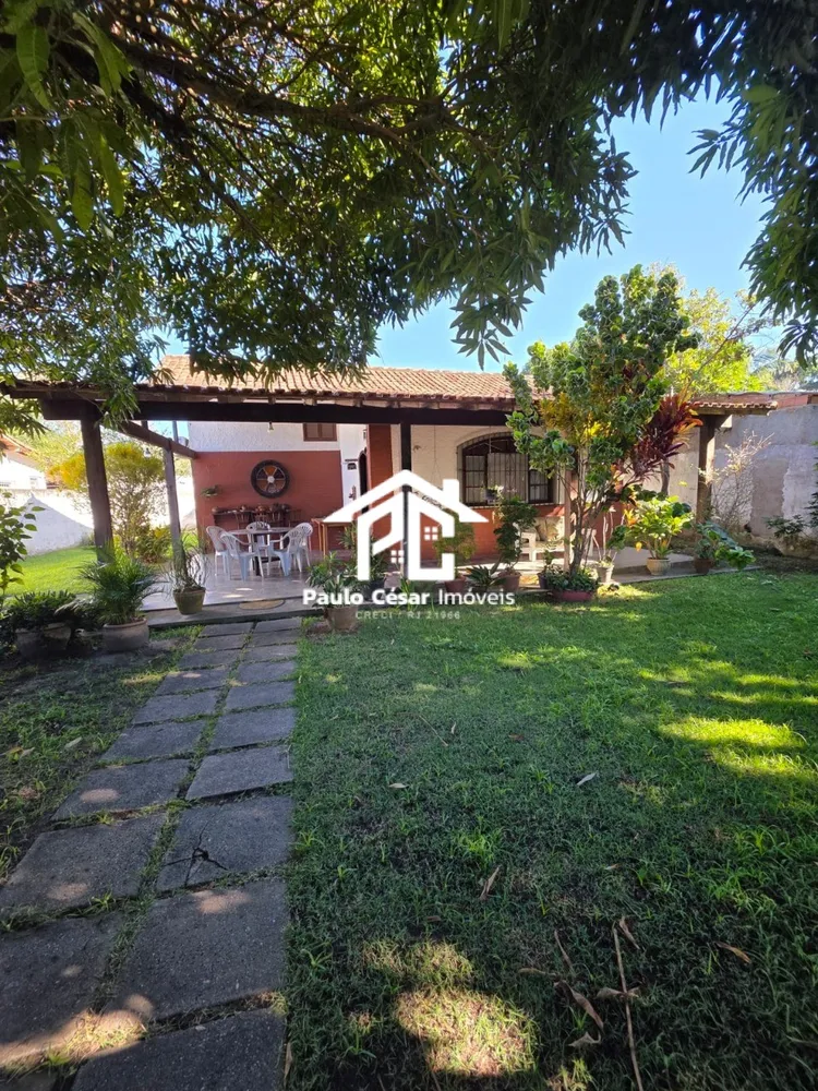Casa, 4 quartos, 127 m² - Foto 1