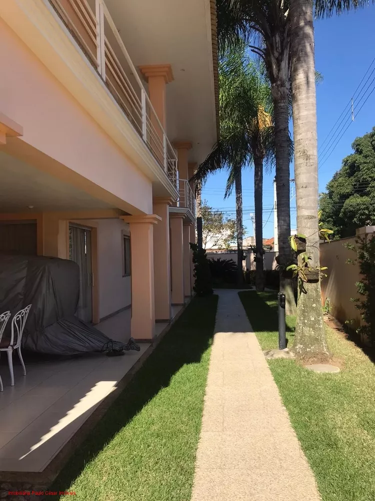 Casa, 5 quartos, 300 m² - Foto 9
