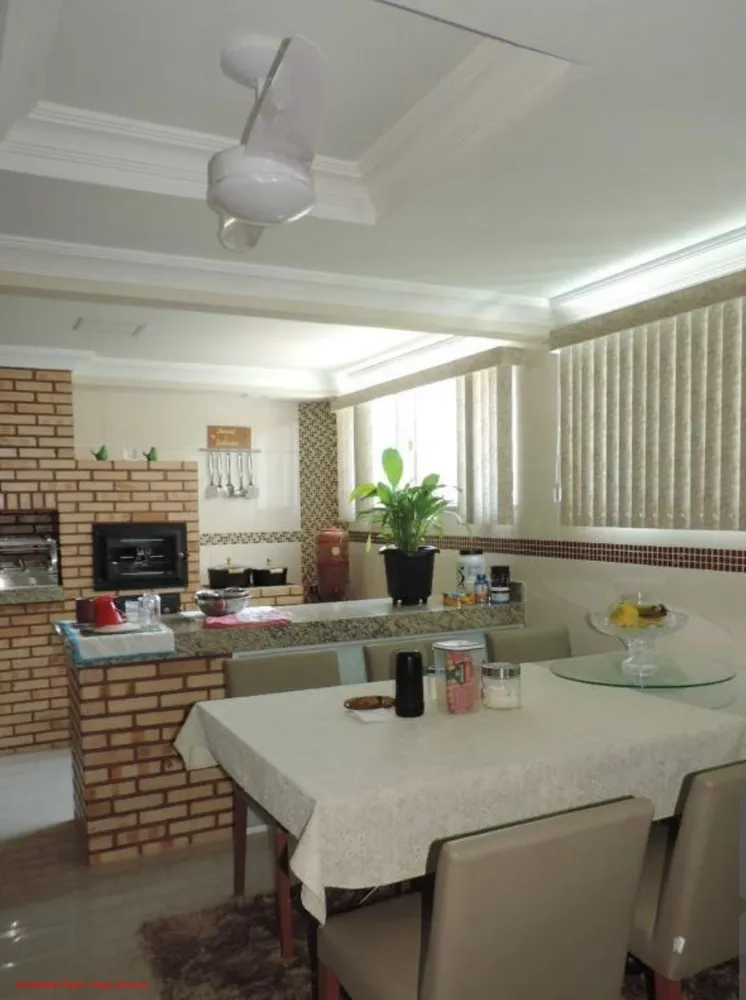 Casa, 2 quartos, 200 m² - Foto 18