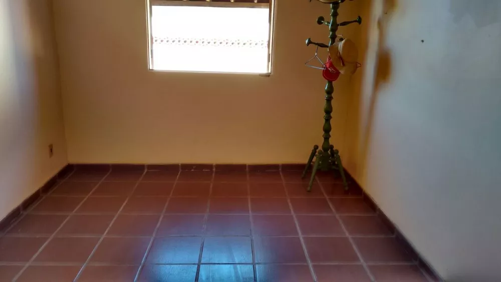 Casa, 5 quartos, 220 m² - Foto 8