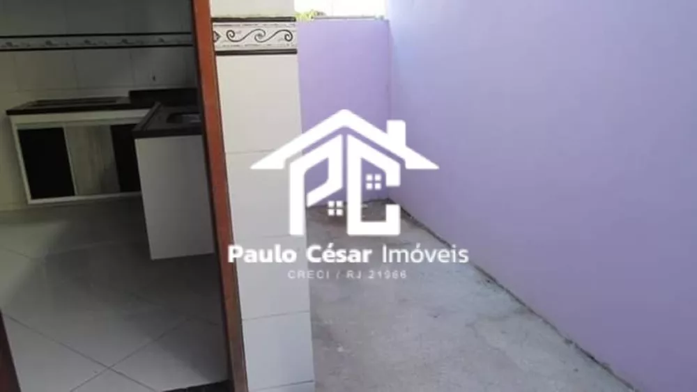 Casa à venda com 3 quartos, 80m² - Foto 3