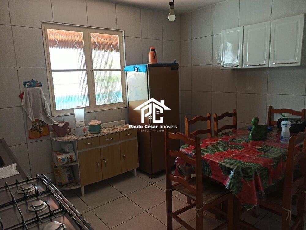 Casa à venda com 2 quartos, 388m² - Foto 3