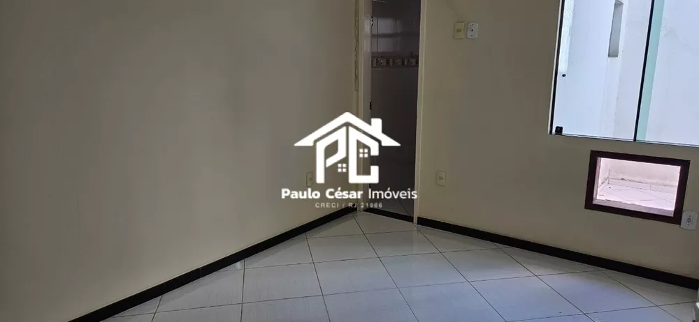 Casa à venda com 2 quartos, 80m² - Foto 4