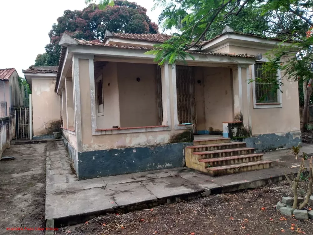 Casa à venda com 4 quartos, 250m² - Foto 4