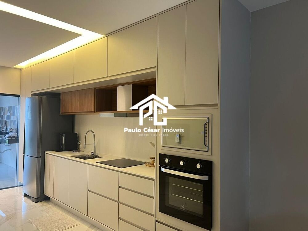 Casa à venda com 3 quartos, 225m² - Foto 8