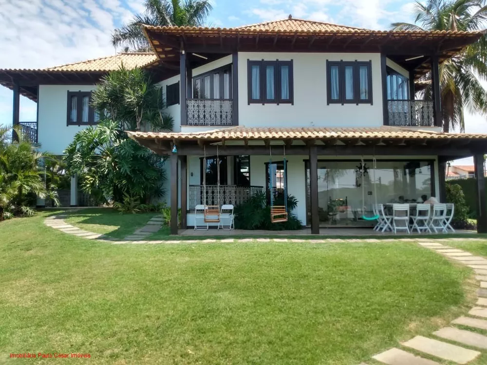 Casa à venda com 4 quartos, 320m² - Foto 2