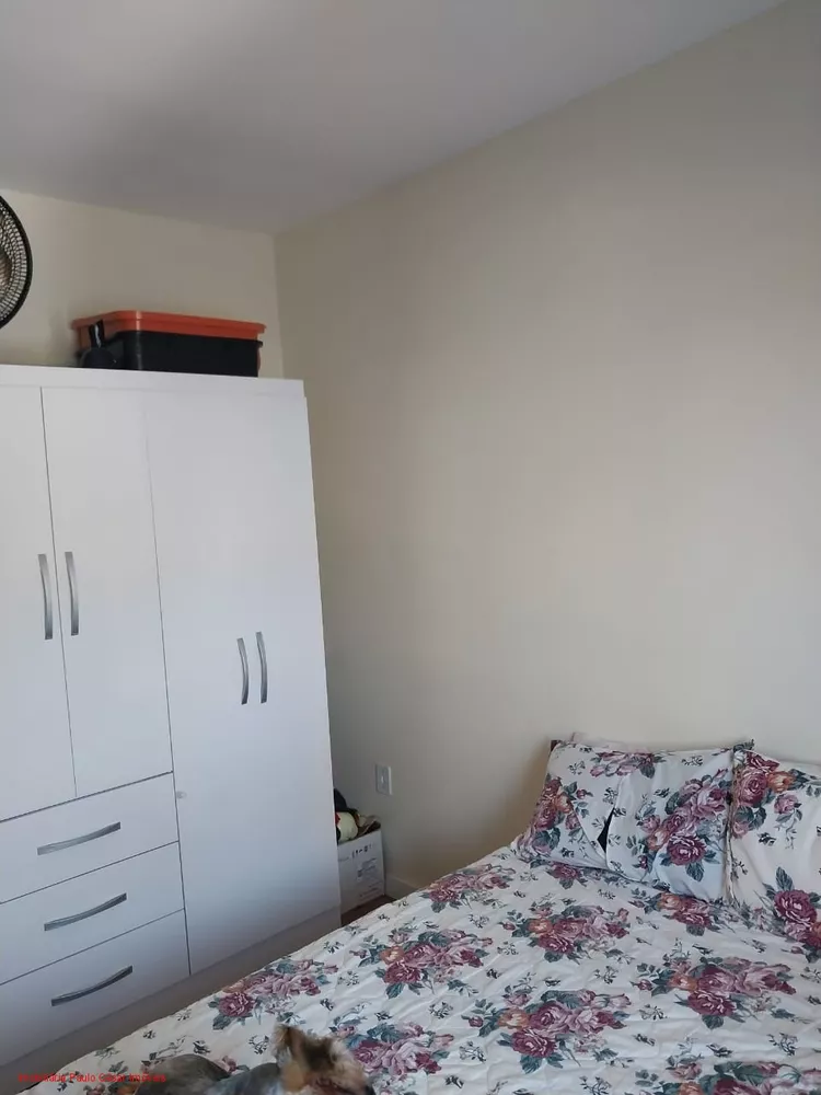 Apartamento à venda com 2 quartos, 75m² - Foto 4