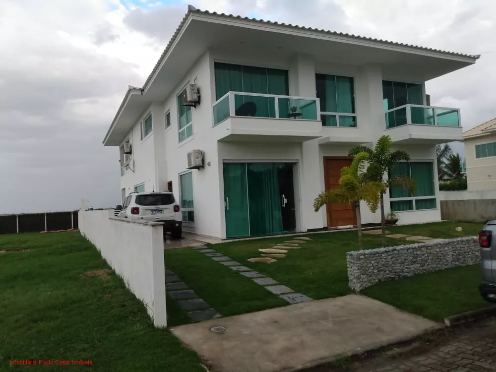 Casa à venda com 5 quartos, 600m² - Foto 1