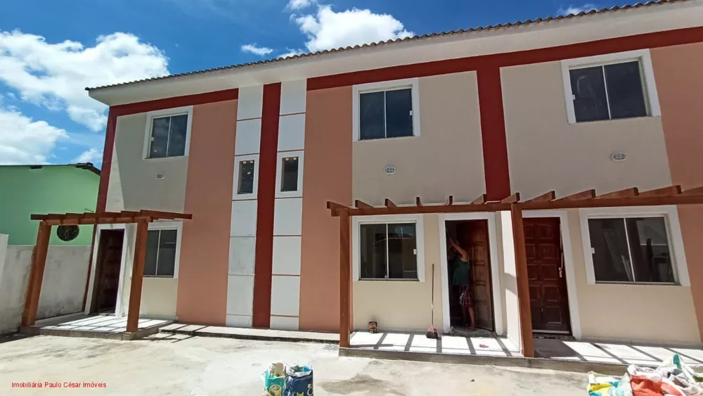 Casa à venda com 2 quartos, 95m² - Foto 2