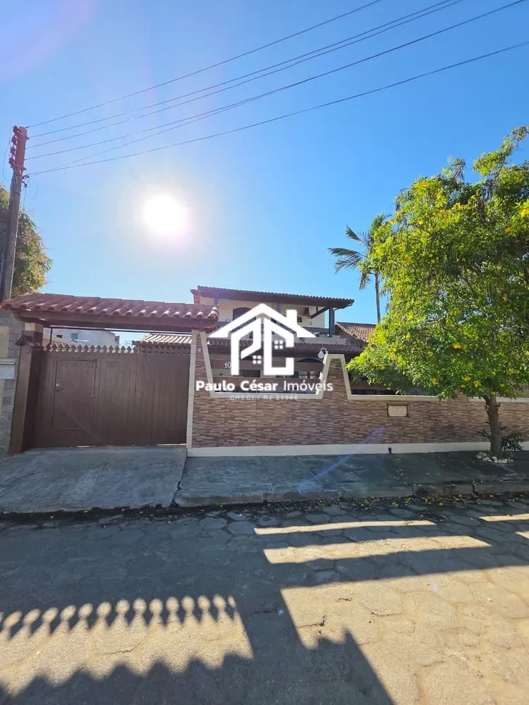 Casa, 3 quartos, 218 m² - Foto 2