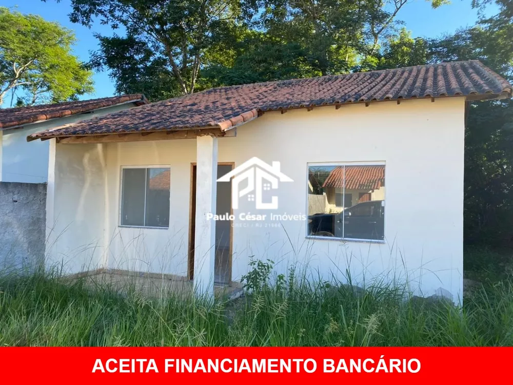 Casa à venda com 2 quartos, 100m² - Foto 1