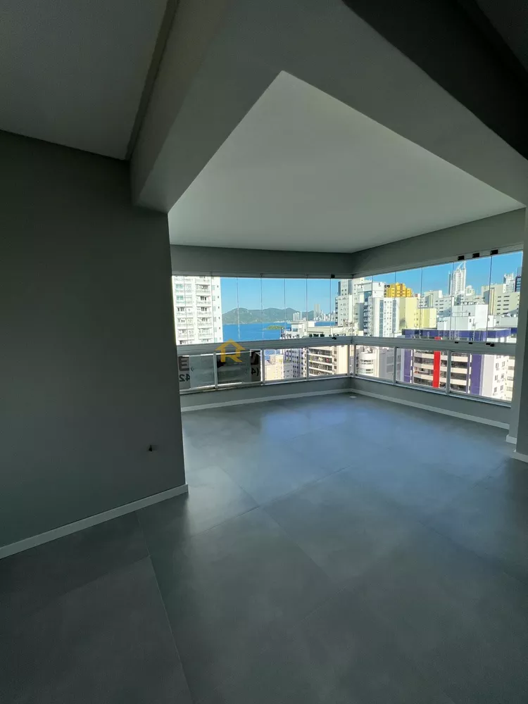 Apartamento, 3 quartos, 138 m² - Foto 1