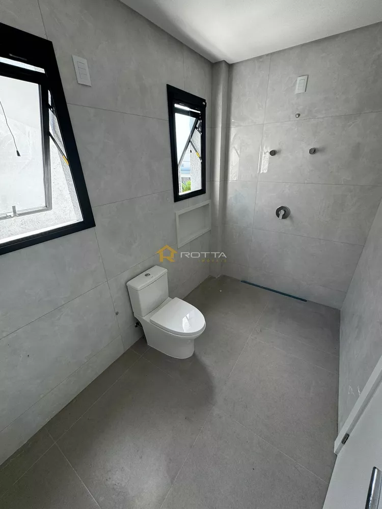 Casa, 3 quartos, 250 m² - Foto 4