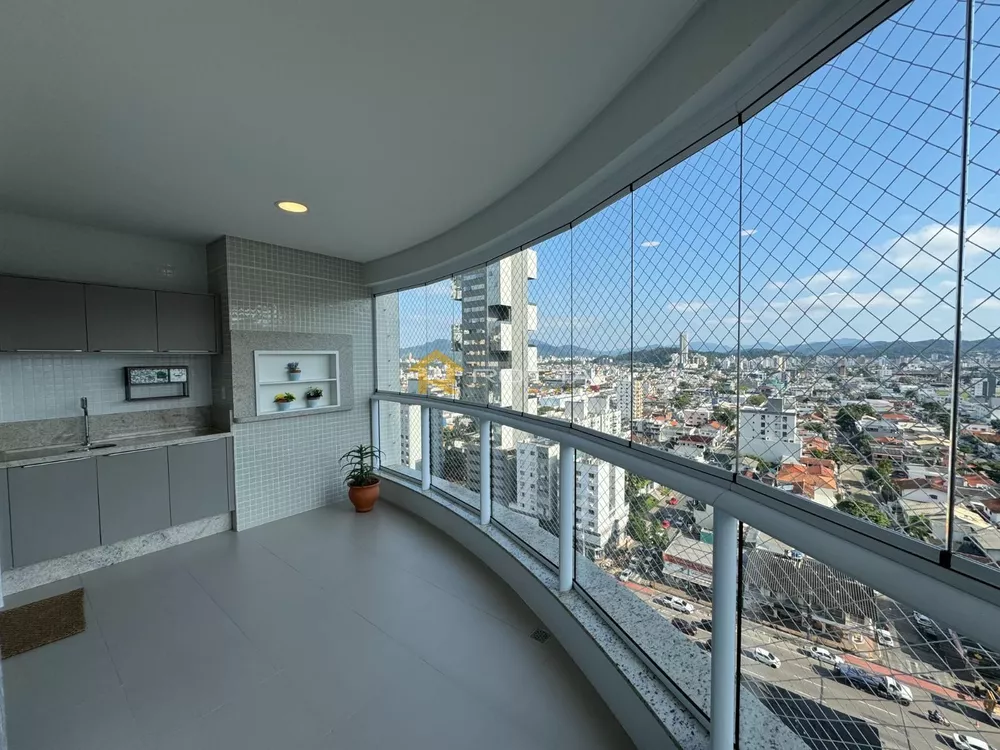 Apartamento, 3 quartos, 139 m² - Foto 2