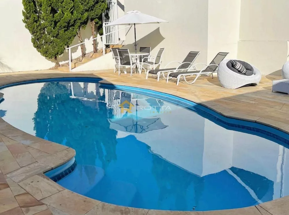 Casa, 4 quartos, 256 m² - Foto 1