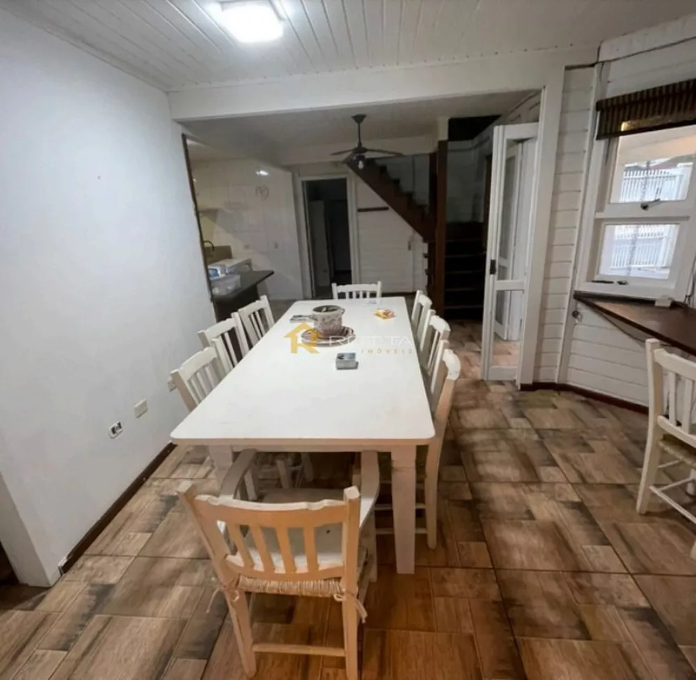 Casa, 4 quartos, 256 m² - Foto 3