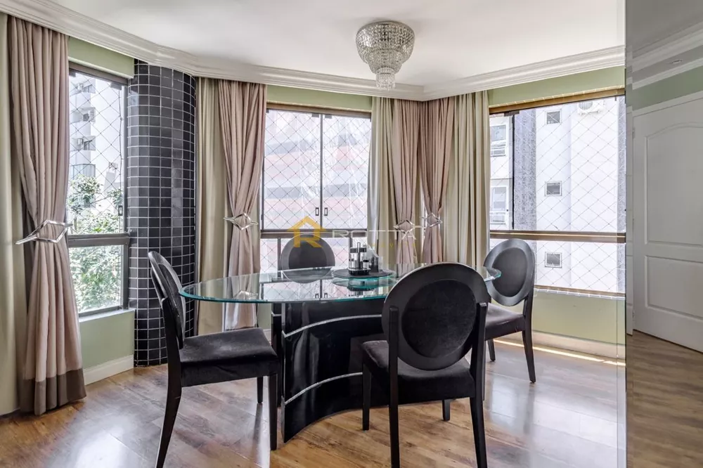 Apartamento, 3 quartos, 131 m² - Foto 3