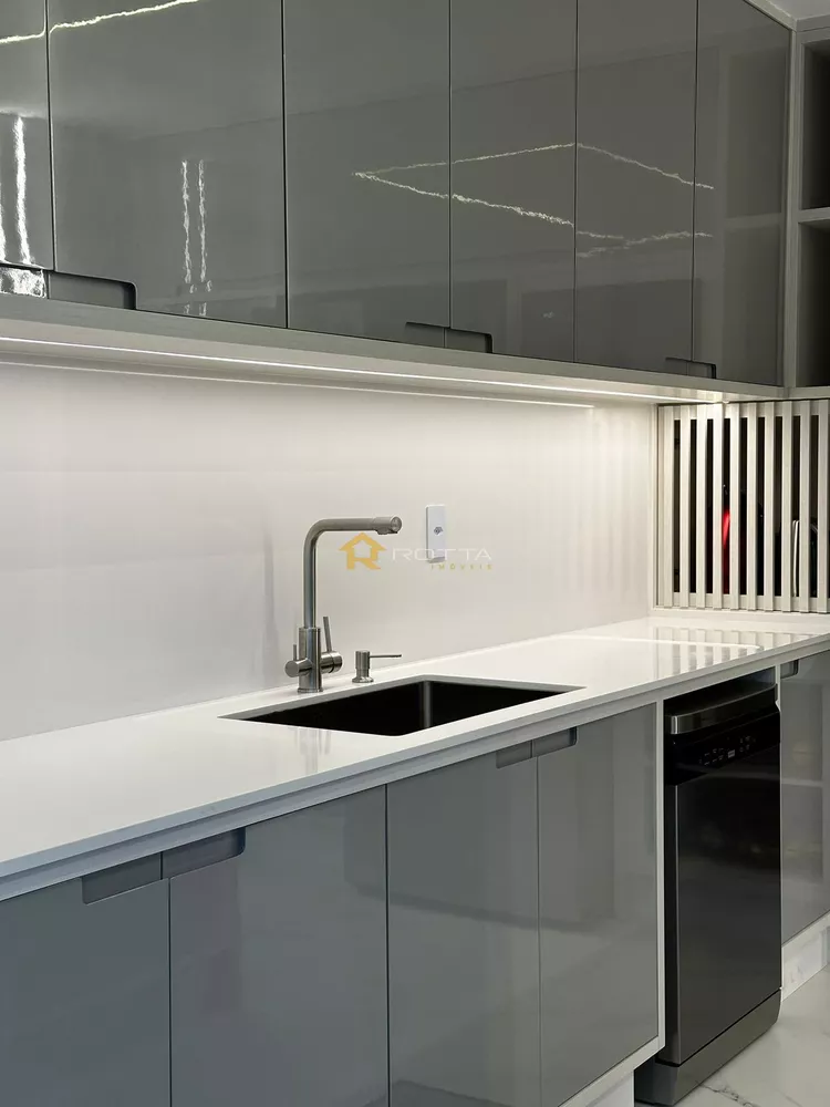 Casa, 3 quartos, 238 m² - Foto 1