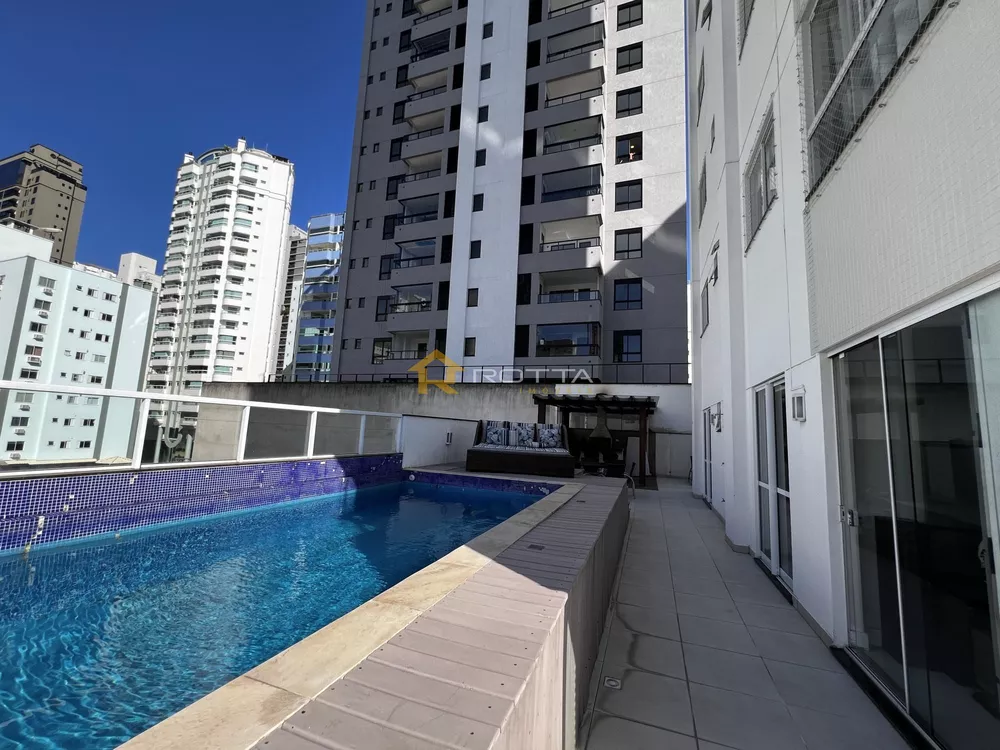 Apartamento, 3 quartos, 279 m² - Foto 2