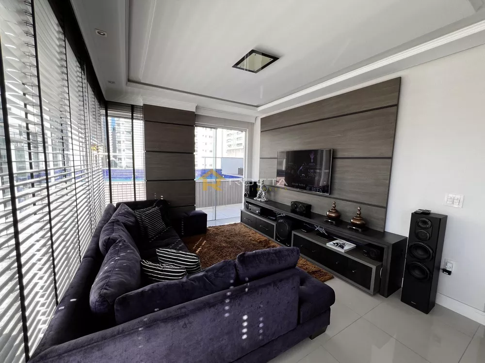 Apartamento, 3 quartos, 279 m² - Foto 1