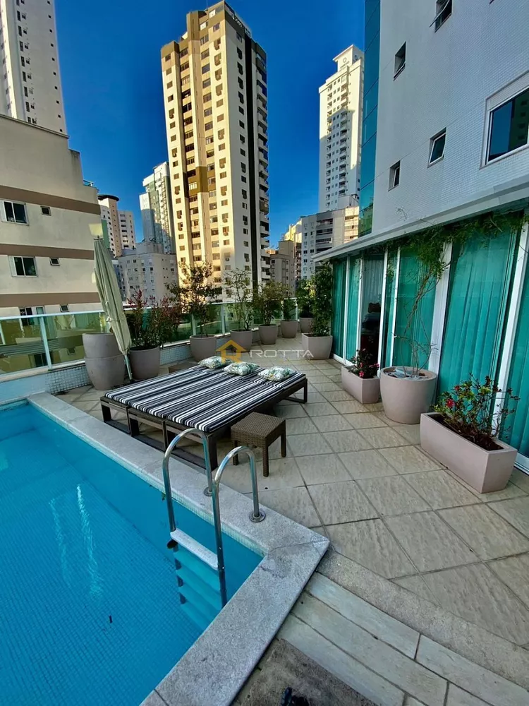 Apartamento, 4 quartos, 558 m² - Foto 2