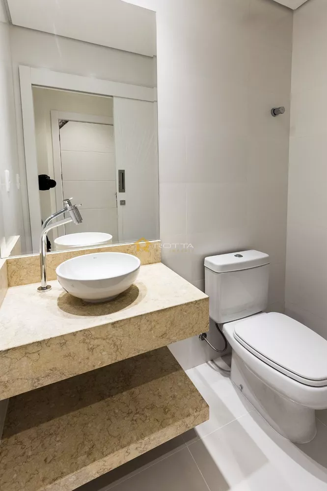 Apartamento, 3 quartos, 150 m² - Foto 2