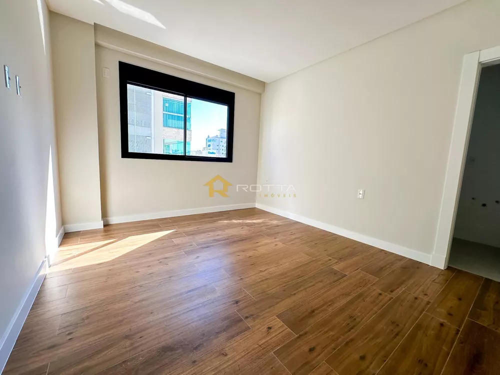 Apartamento, 4 quartos, 182 m² - Foto 1