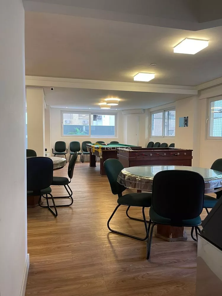 Apartamento, 3 quartos, 140 m² - Foto 2