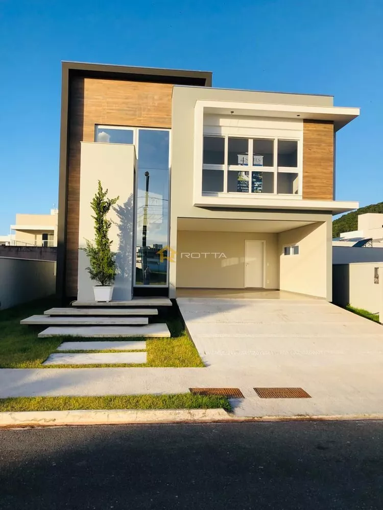 Casa, 4 quartos, 286 m² - Foto 1