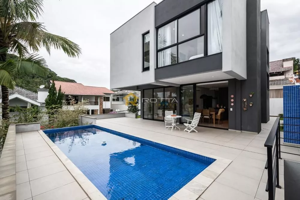 Casa, 3 quartos, 280 m² - Foto 3