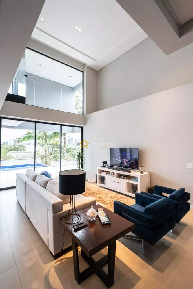 Casa, 3 quartos, 280 m² - Foto 2