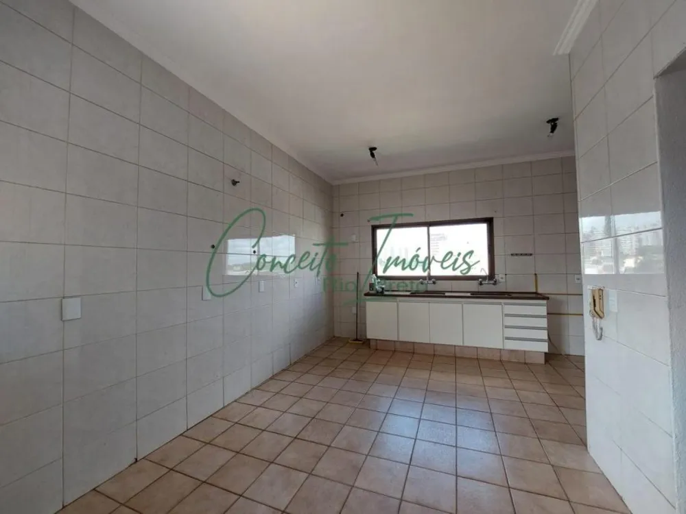 Cobertura, 3 quartos, 220 m² - Foto 9
