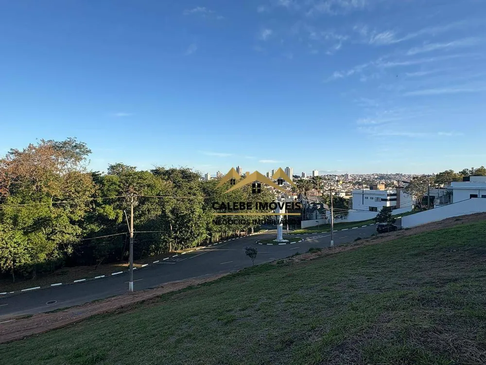 Loteamento e Condomínio, 450 m² - Foto 2