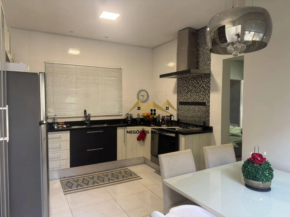 Casa, 3 quartos, 160 m² - Foto 3