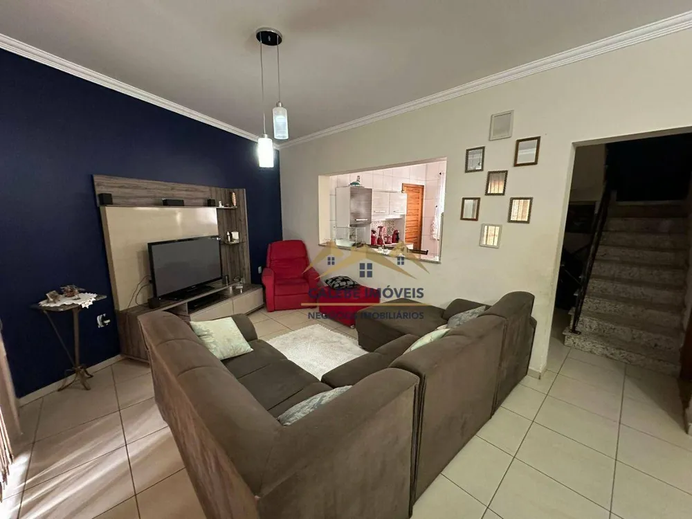 Casa, 3 quartos, 126 m² - Foto 2