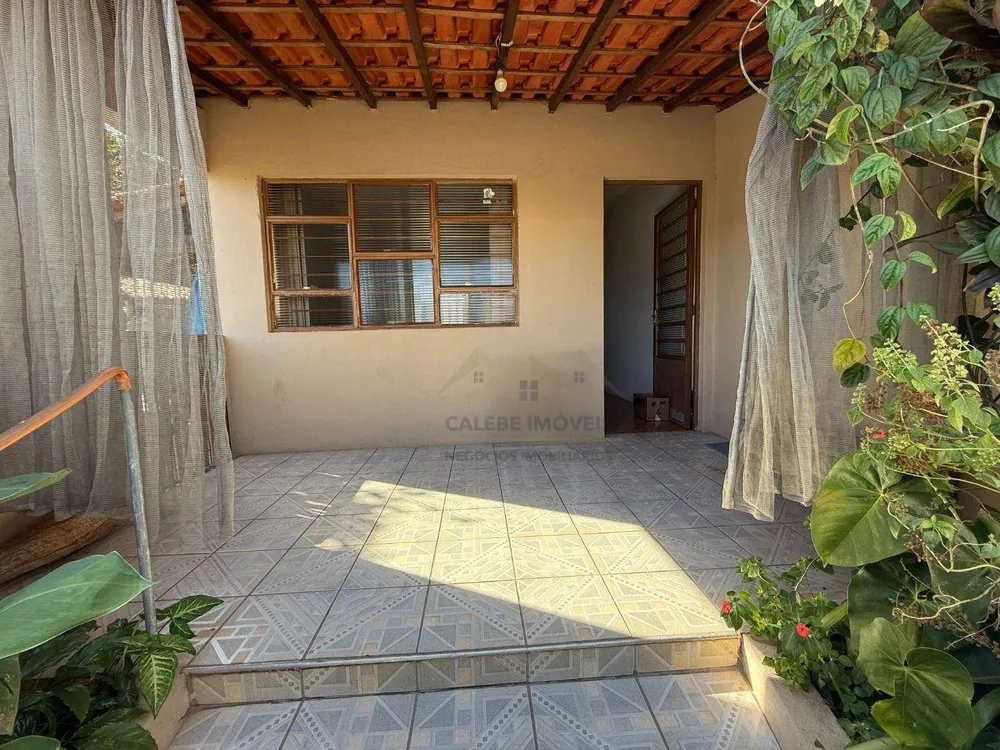 Casa, 3 quartos, 106 m² - Foto 2