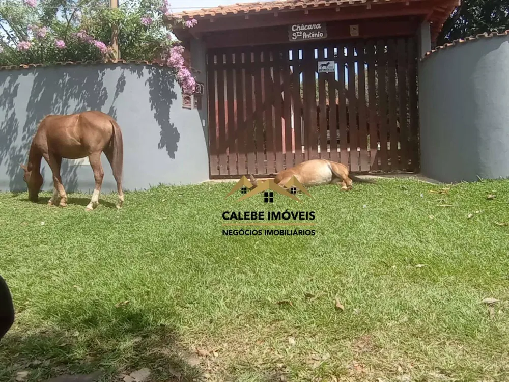 Chácara, 3 quartos, 2000 m² - Foto 1