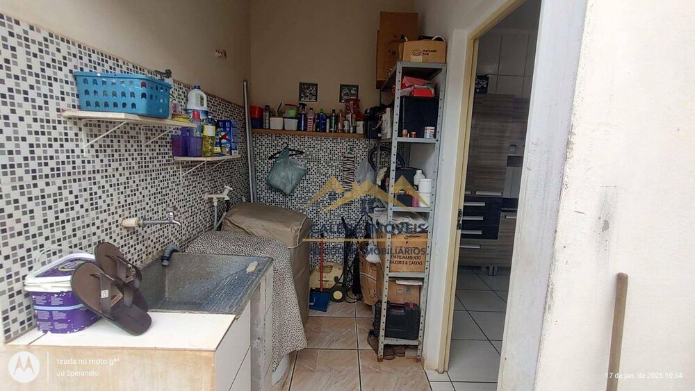 Casa à venda com 2 quartos, 98m² - Foto 4