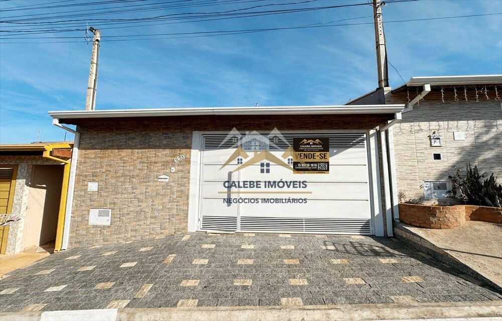 Casa à venda com 2 quartos, 75m² - Foto 1