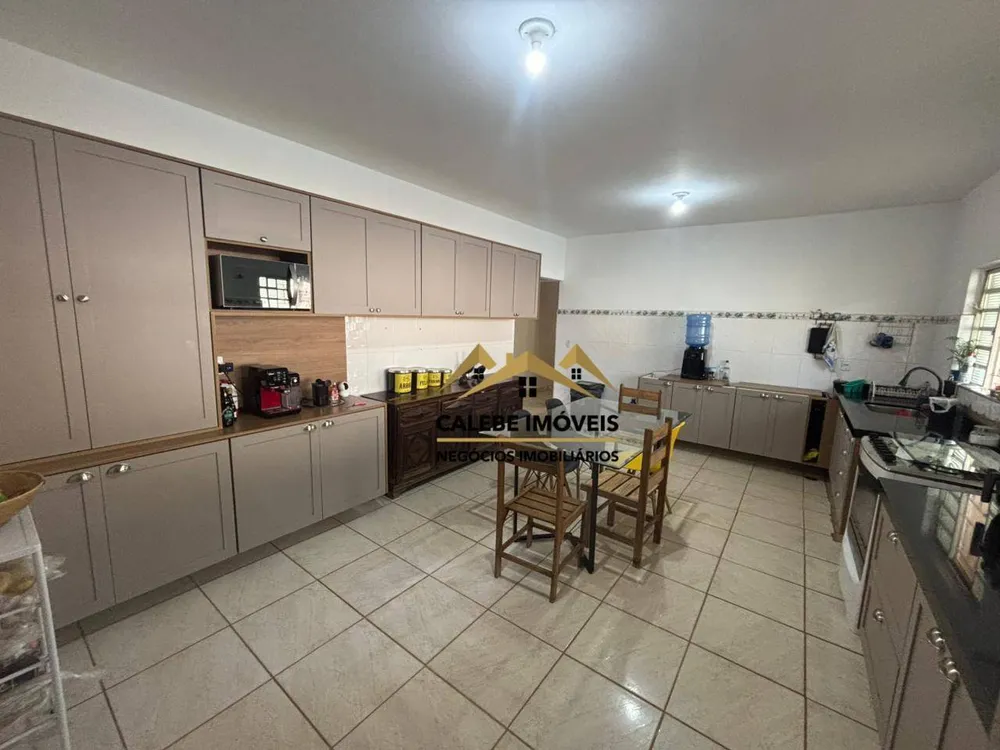 Chácara, 4 quartos, 3366 m² - Foto 2