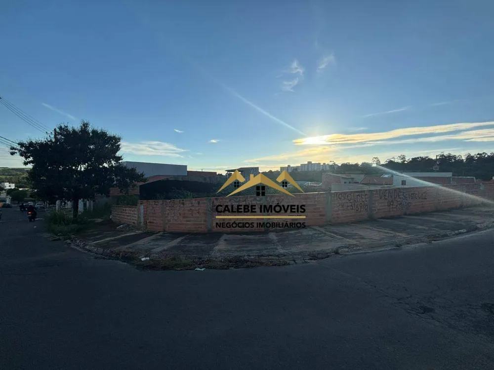 Terreno, 281 m² - Foto 1