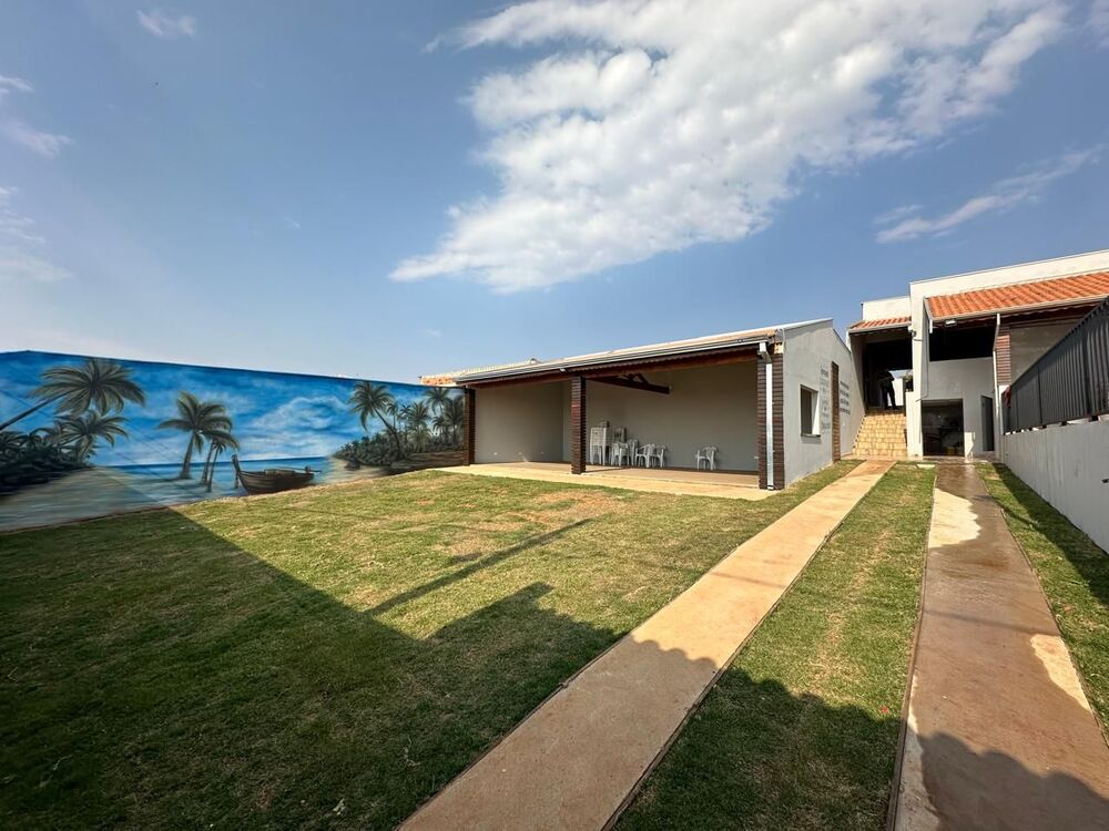 Chácara à venda com 2 quartos, 300m² - Foto 13