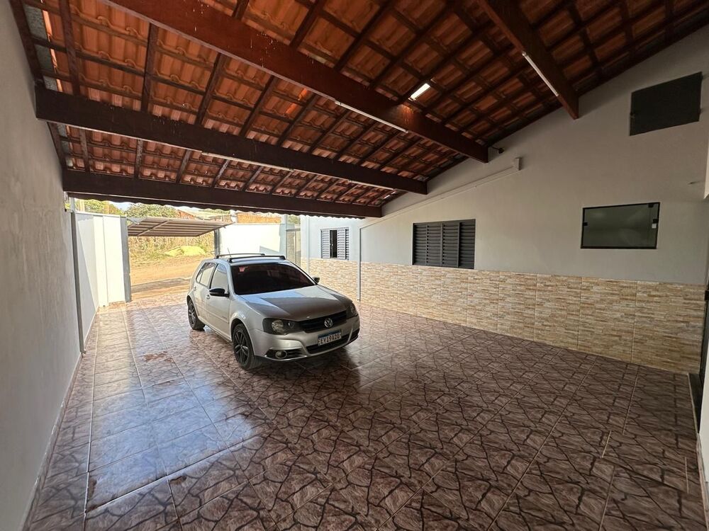 Chácara à venda com 2 quartos, 300m² - Foto 4